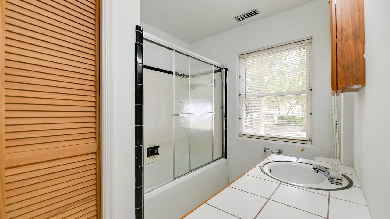 Photo of Bathroom in Edenton