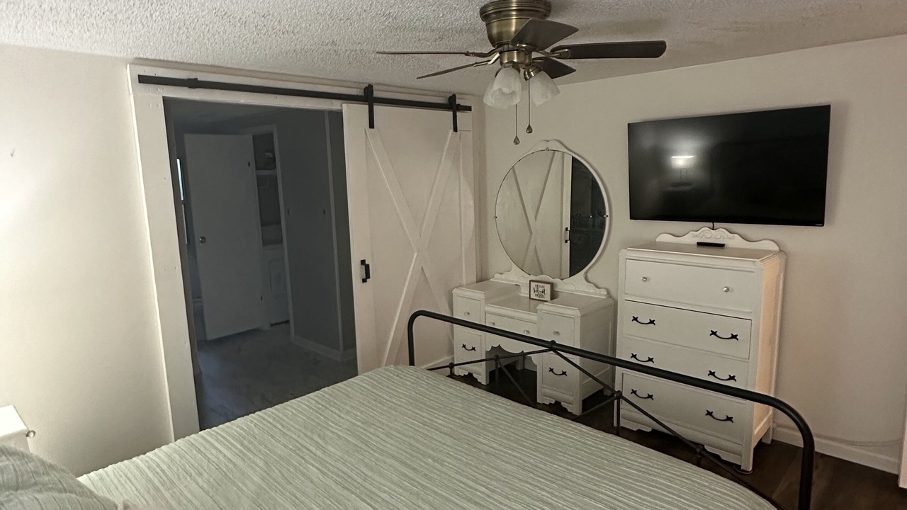 Photo of Bedroom in Mooresboro