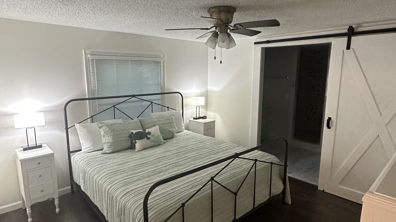 Photo of Bedroom in Mooresboro