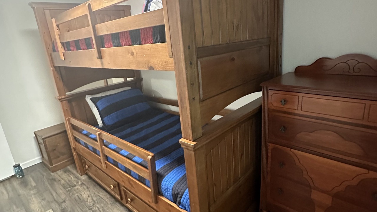 Photo of Bedroom in Mooresboro