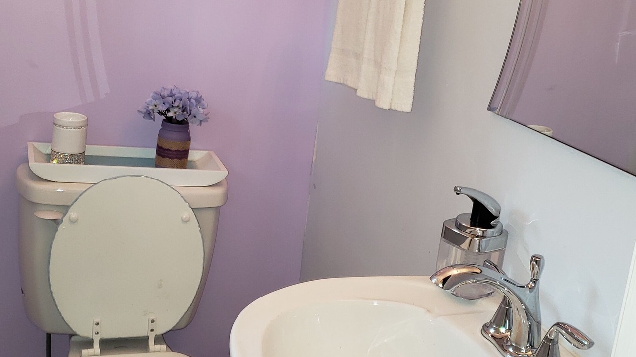 Photo of Bathroom in Murraysville