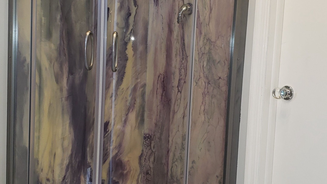 Photo of Bathroom in Murraysville