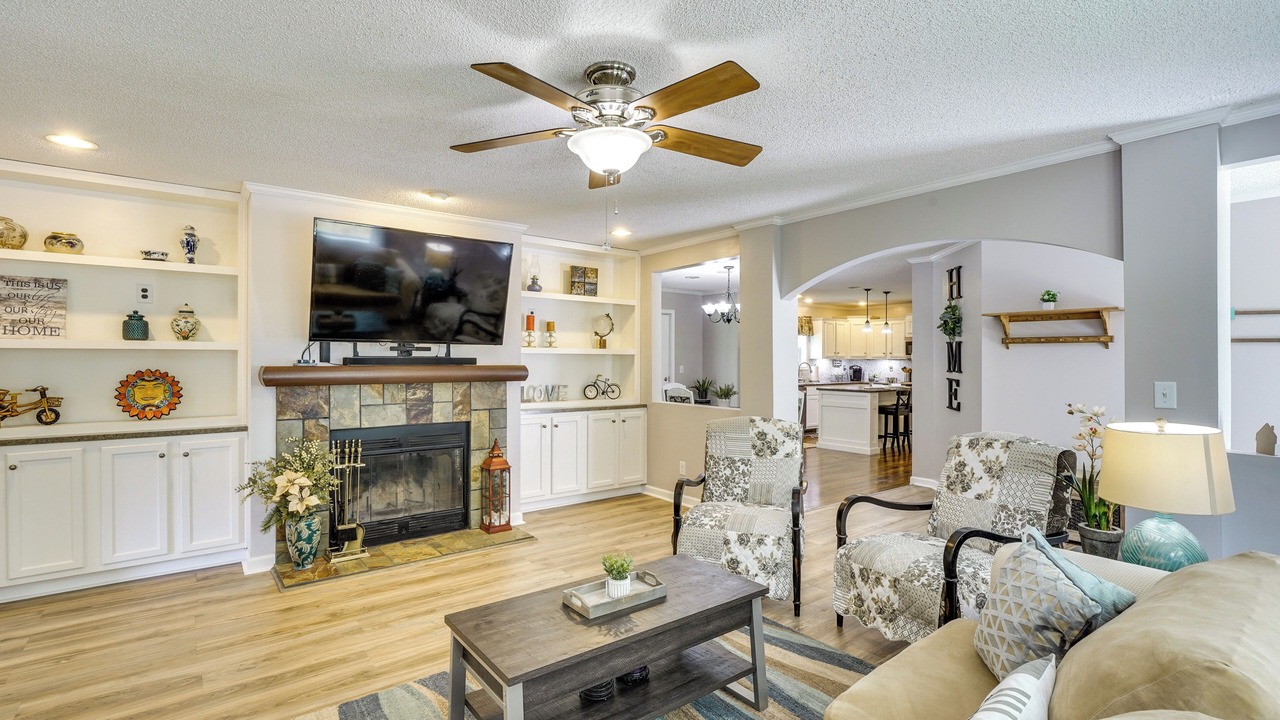 Photo of Livingroom in Hillsborough