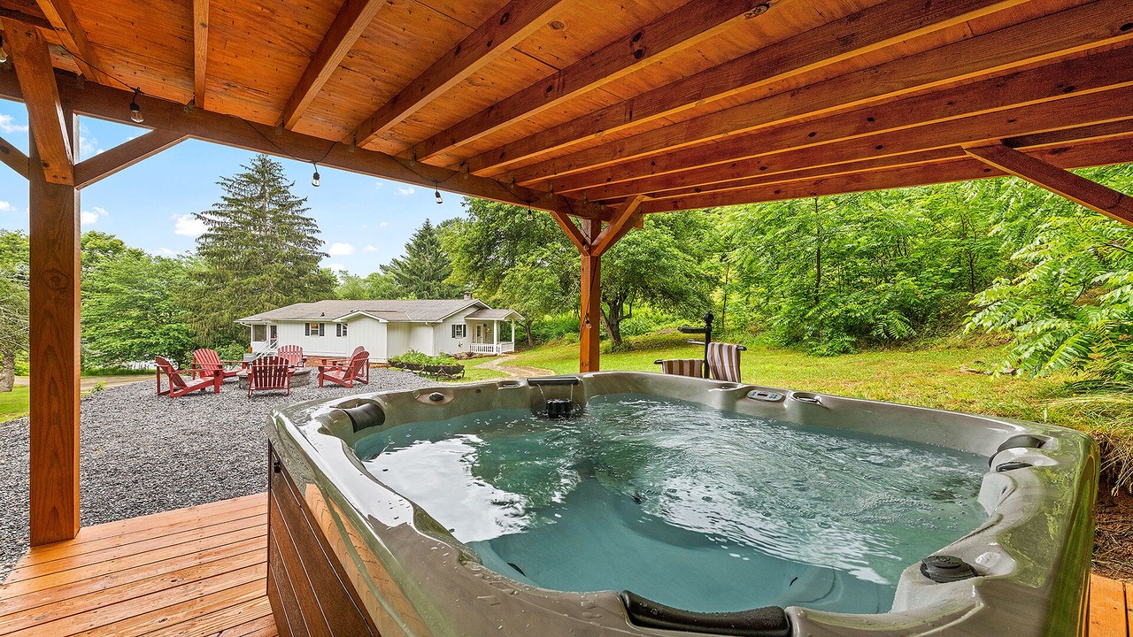 Photo of Patio Balcony in Waynesville