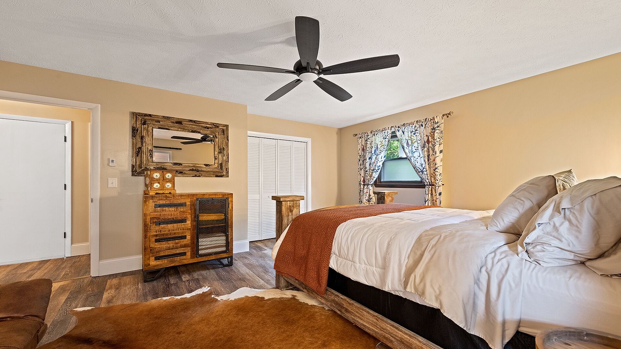 Photo of Bedroom in Waynesville