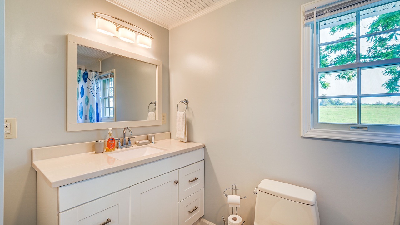 Photo of Bathroom in Elkin