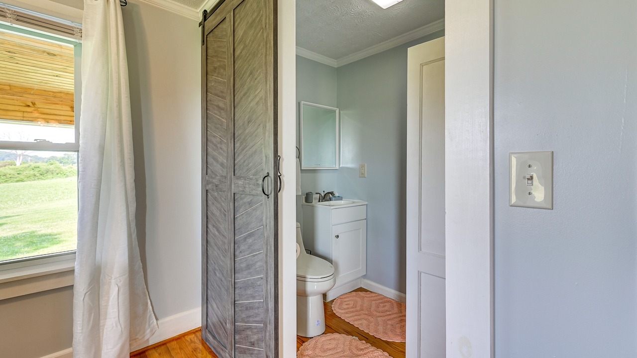 Photo of Bathroom in Elkin