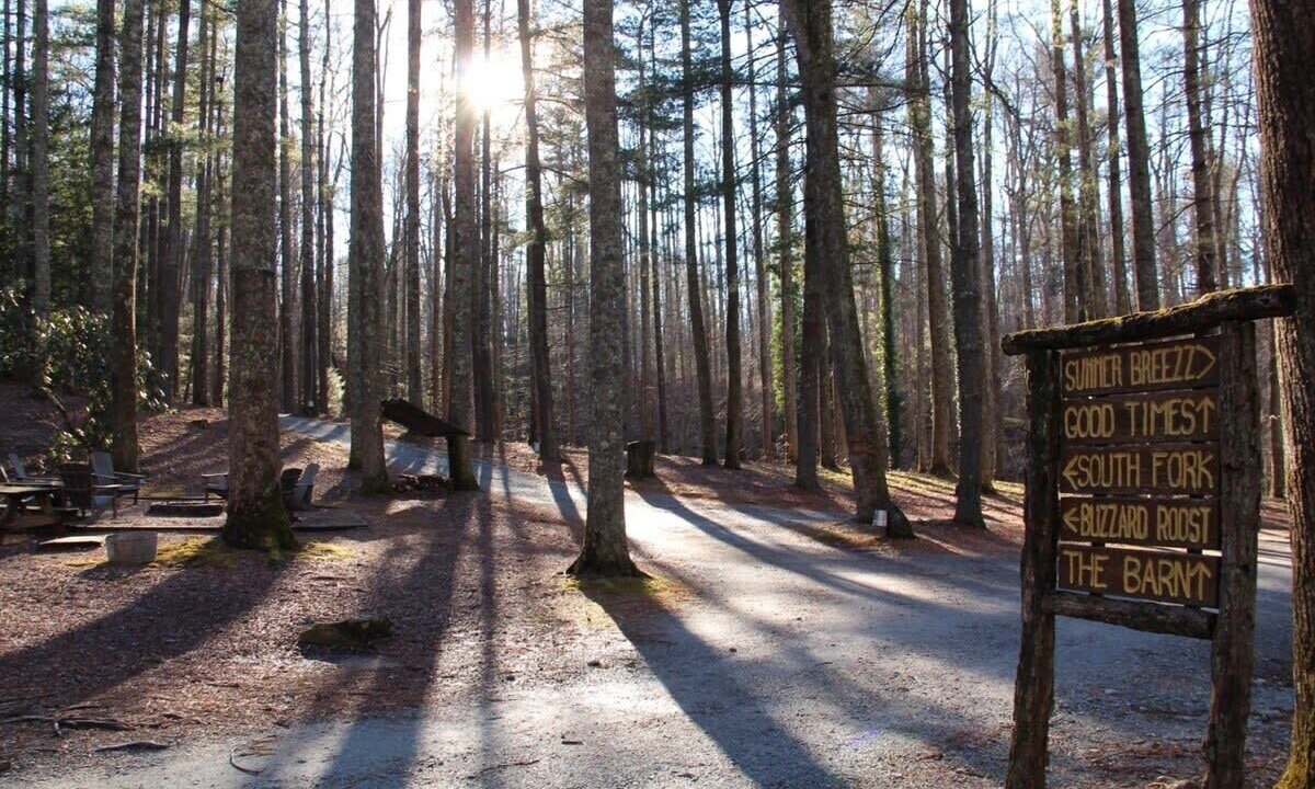 Photo of Outdoor in Saluda