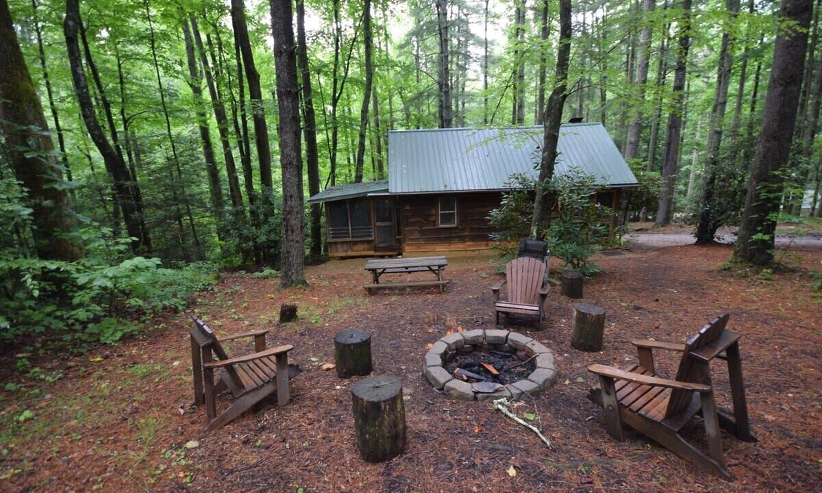 Photo of Outdoor in Saluda