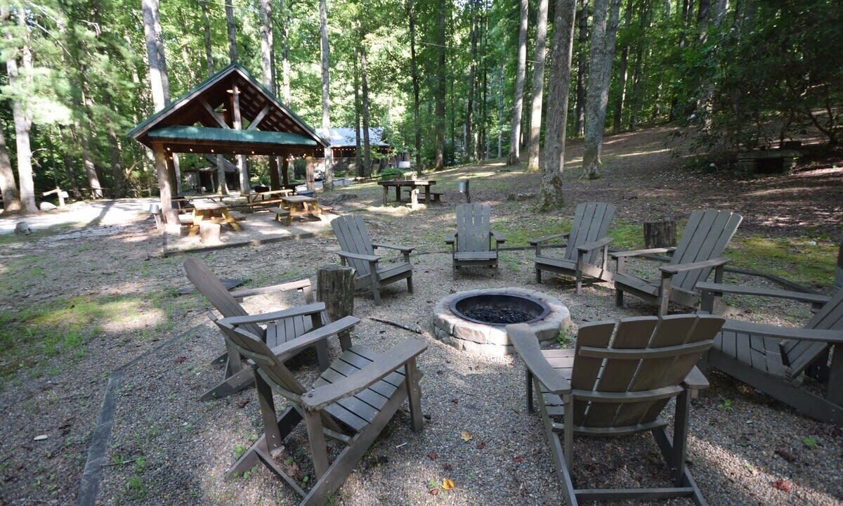 Photo of Outdoor in Saluda