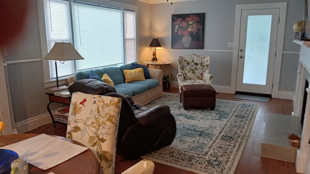 Photo of Livingroom in Mount Airy