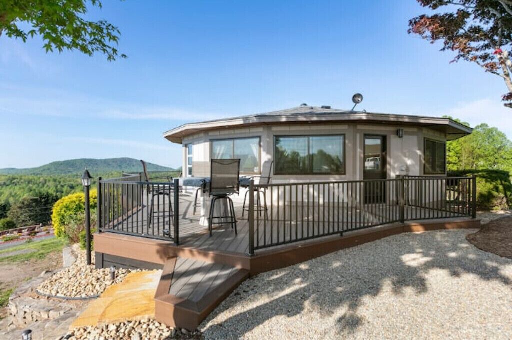 Photo of Patio Balcony in Saluda