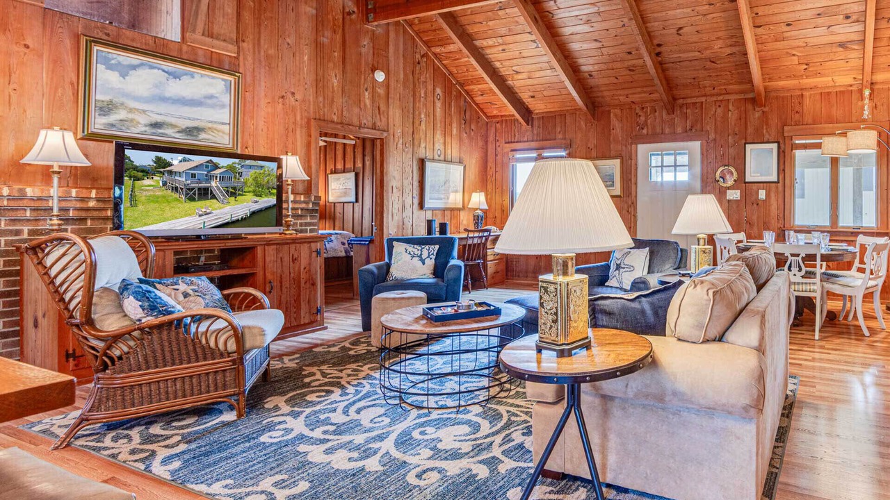 Photo of Bedroom in Brigands' Bay