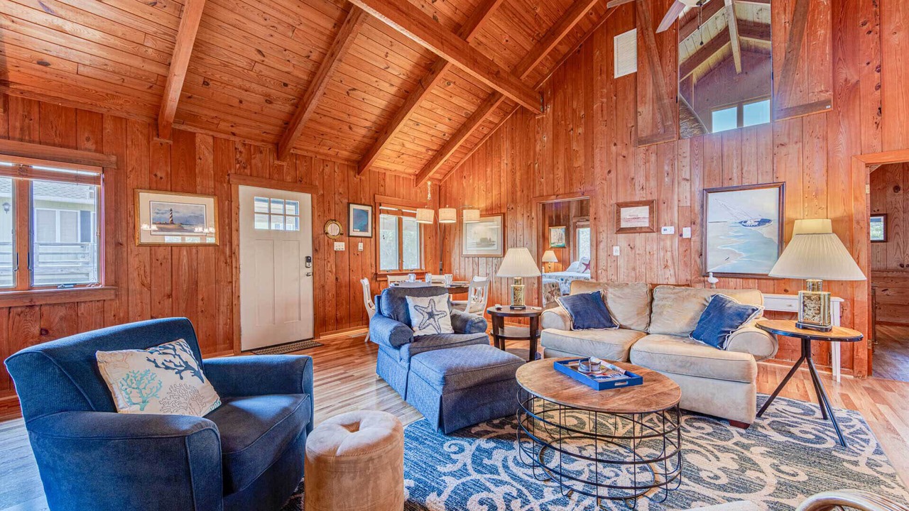 Photo of Bedroom in Brigands' Bay