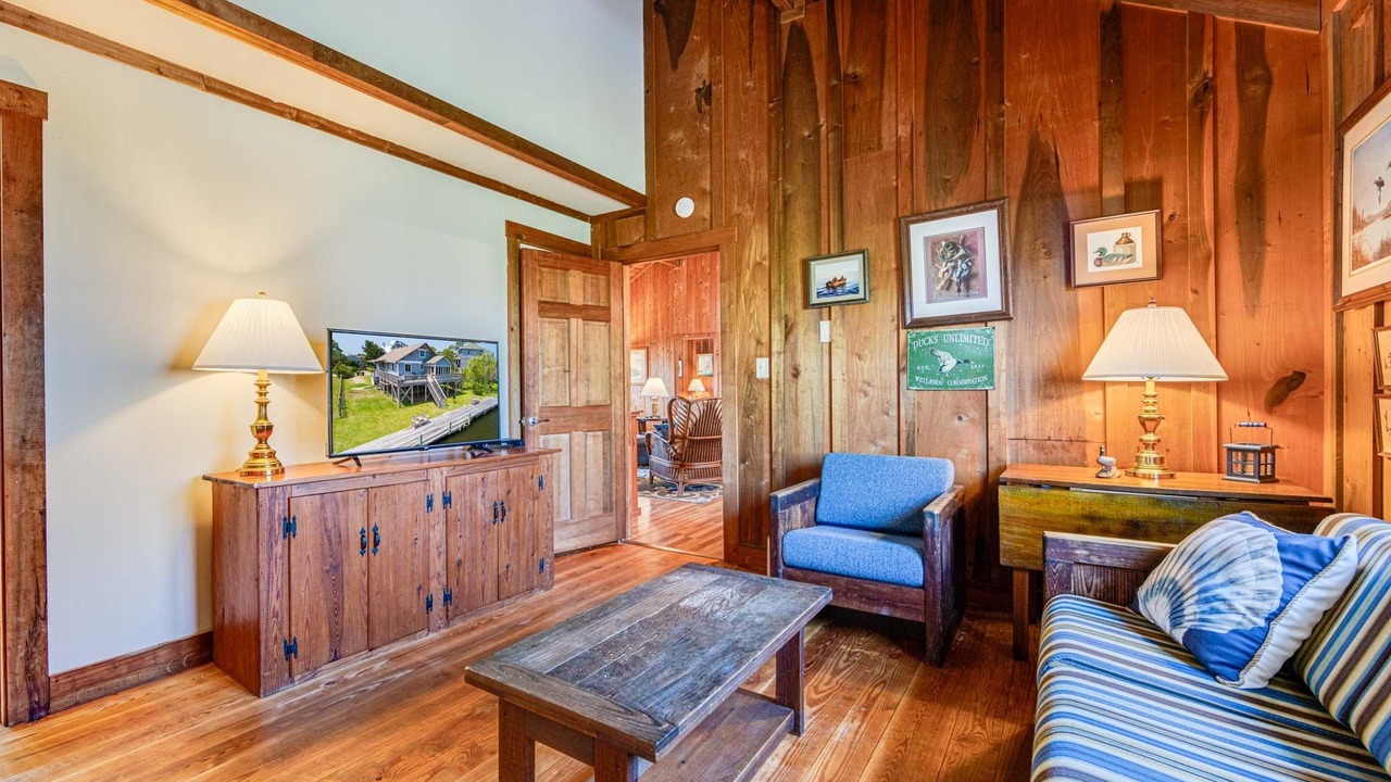 Photo of Bedroom in Brigands' Bay