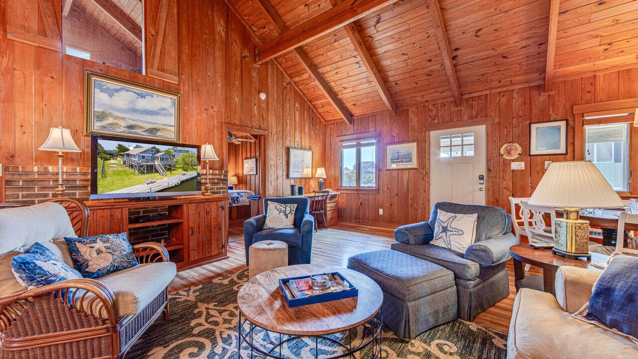 Photo of Bedroom in Brigands' Bay