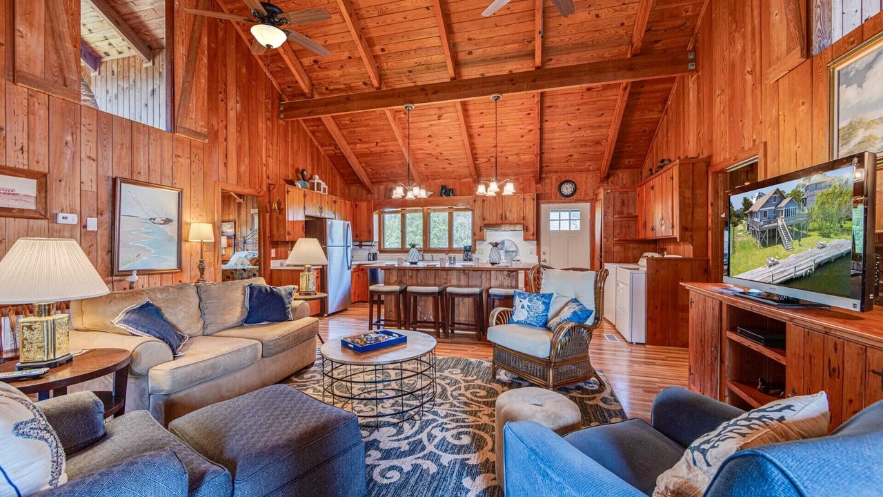 Photo of Bedroom in Brigands' Bay