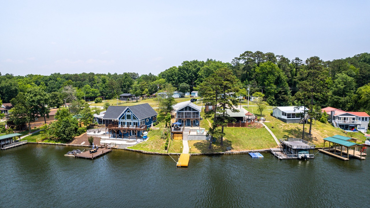 Photo of Outdoor in New London