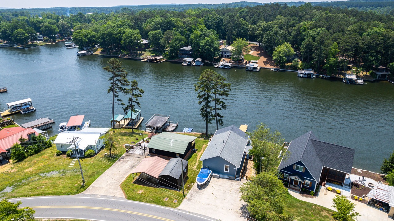 Photo of Outdoor in New London
