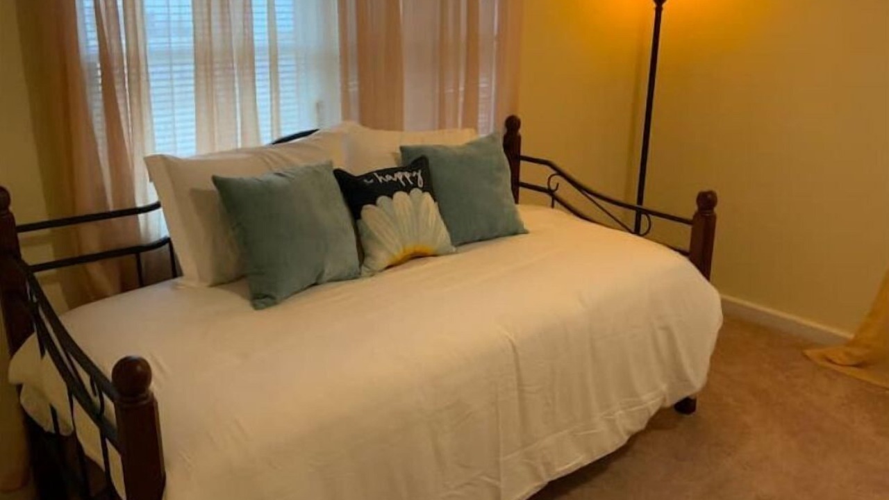Photo of Bedroom in Elizabeth City