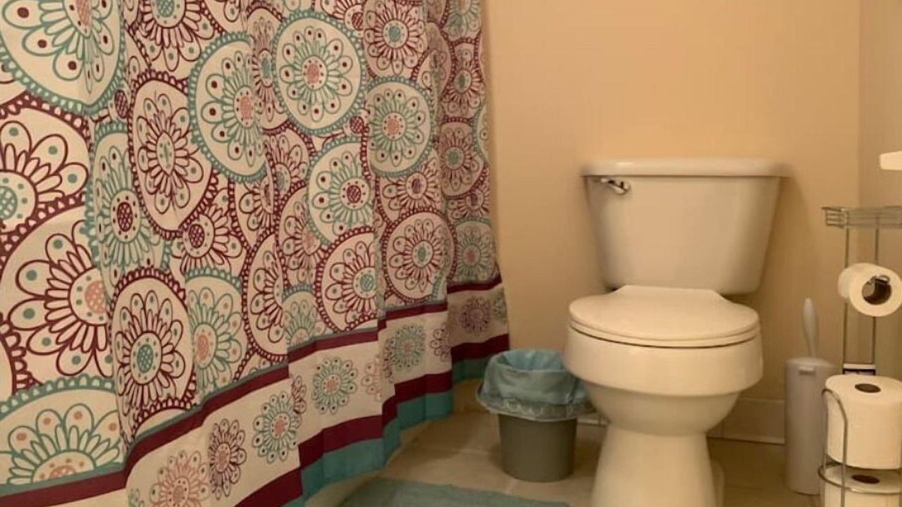 Photo of Bathroom in Elizabeth City