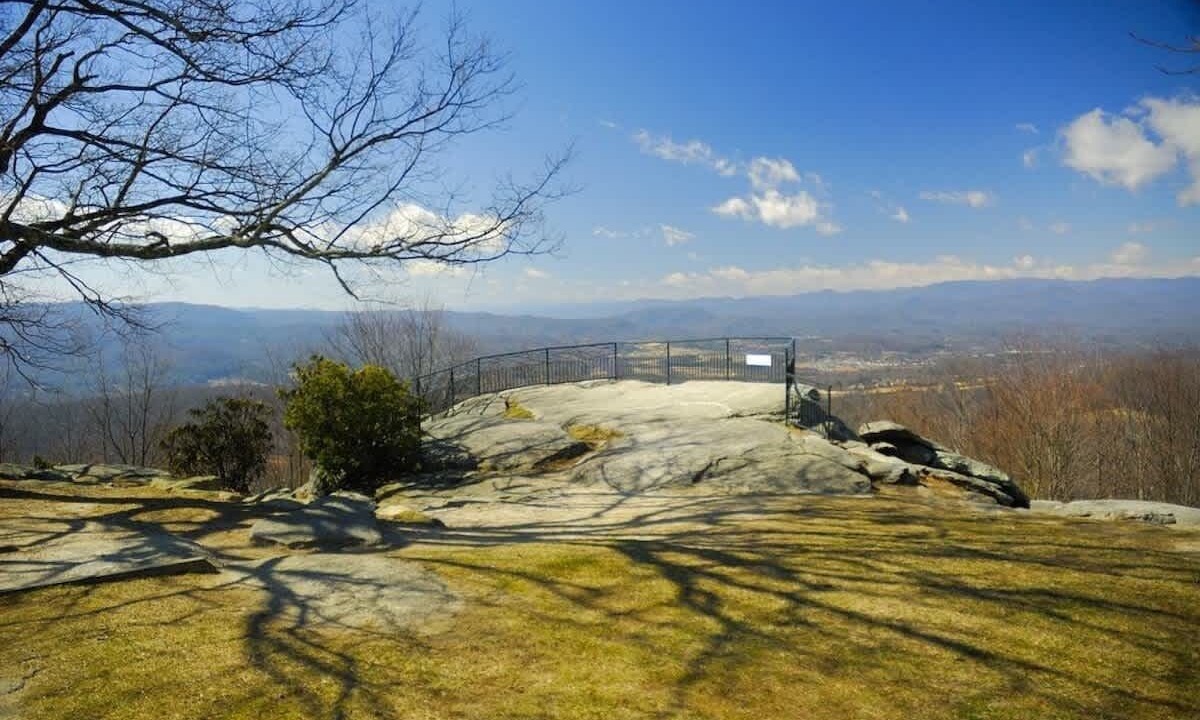 Photo of Outdoor in Hendersonville