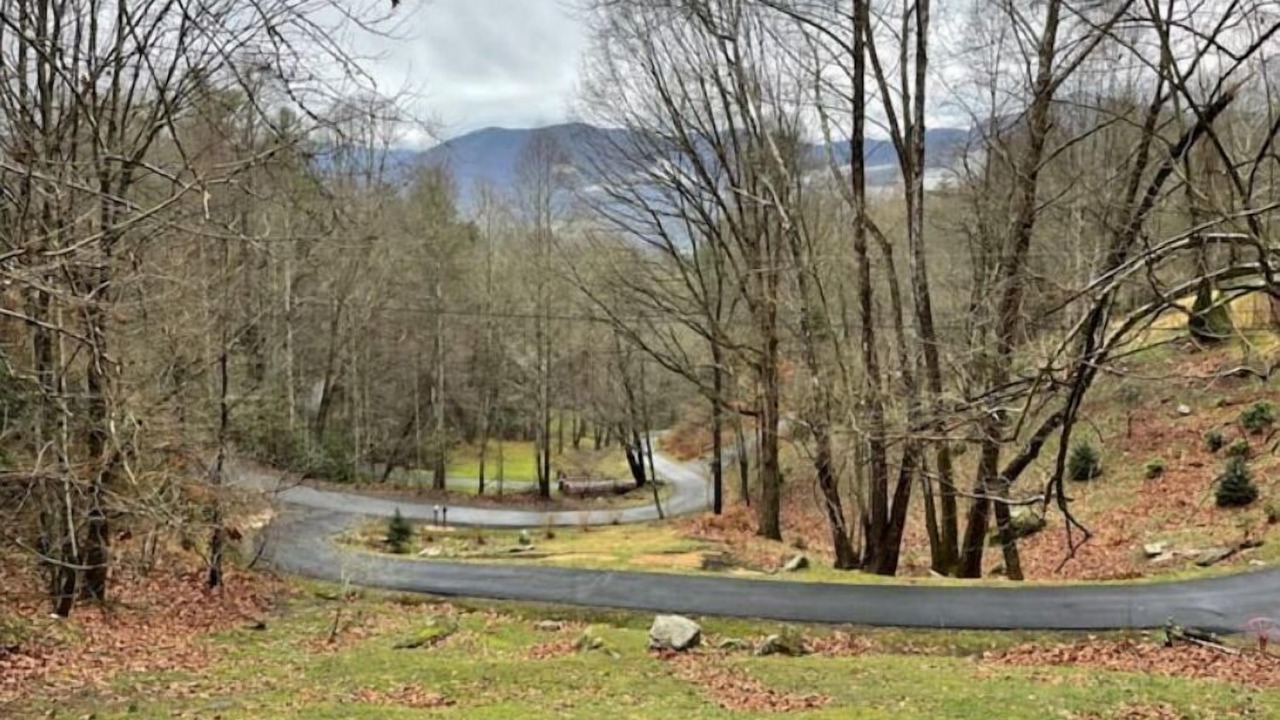 Photo of Outdoor in Maple Springs