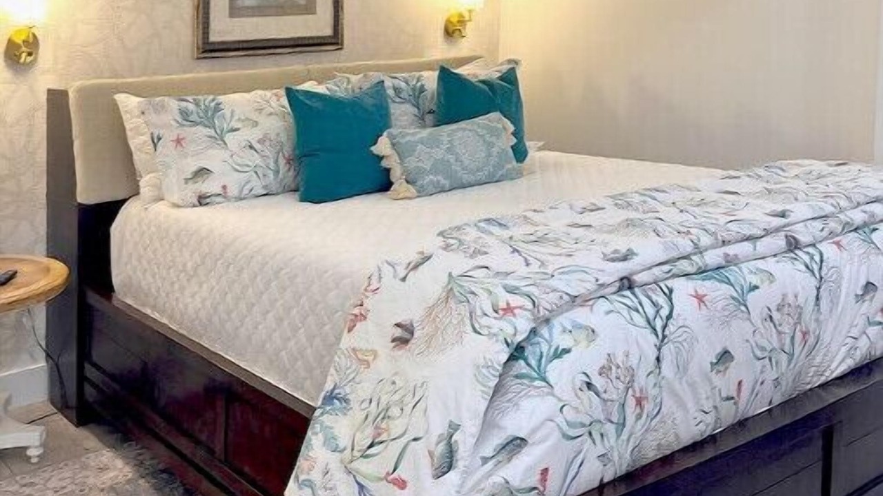 Photo of Bedroom in Morehead City