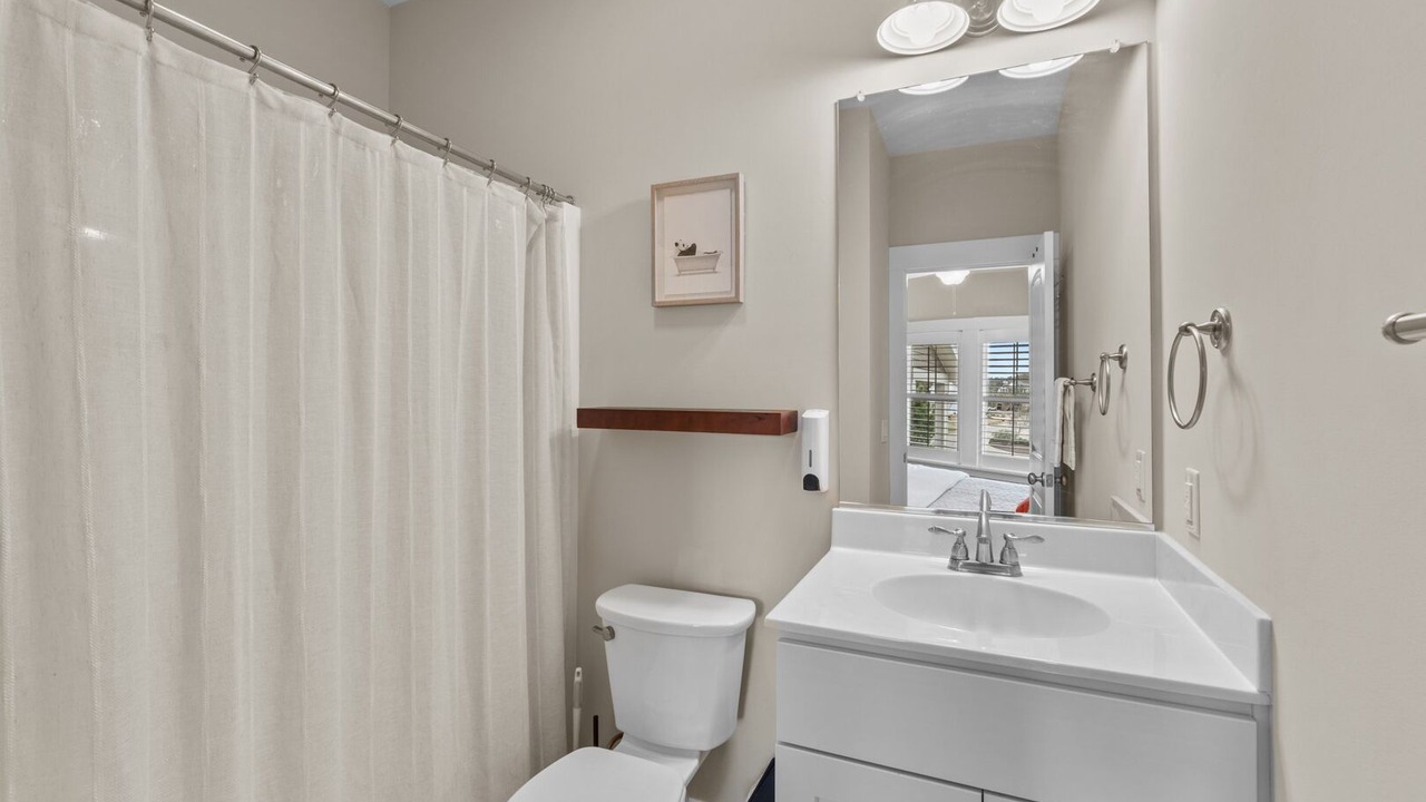 Photo of Bathroom in Ocean Hill