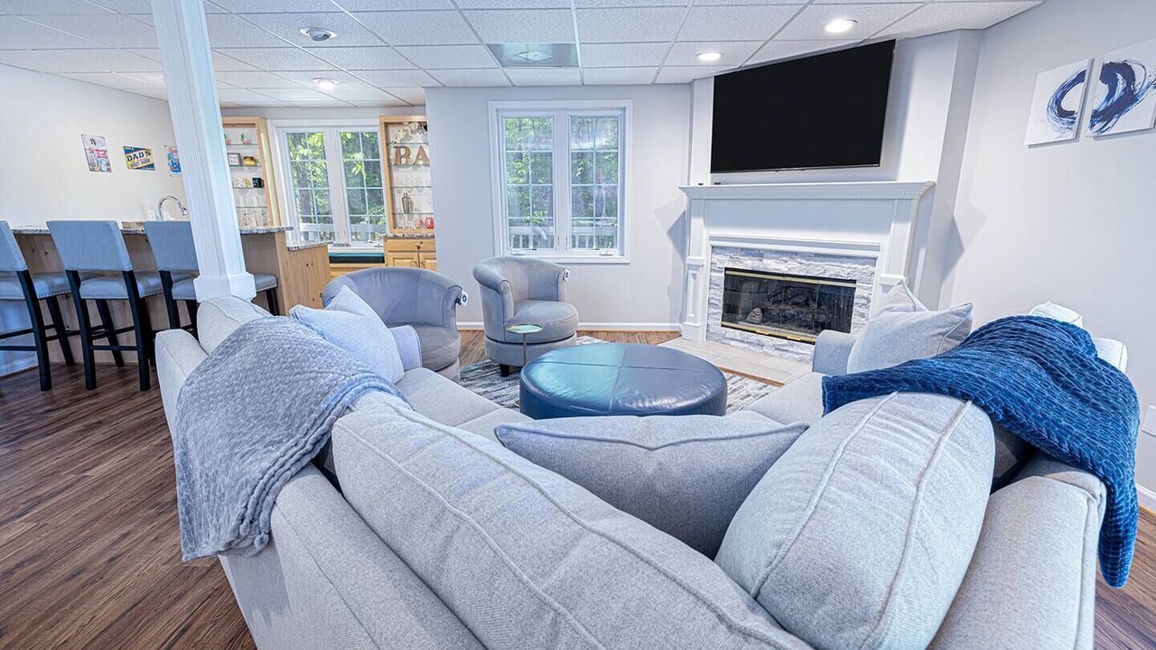 Photo of Livingroom in Indian Oaks