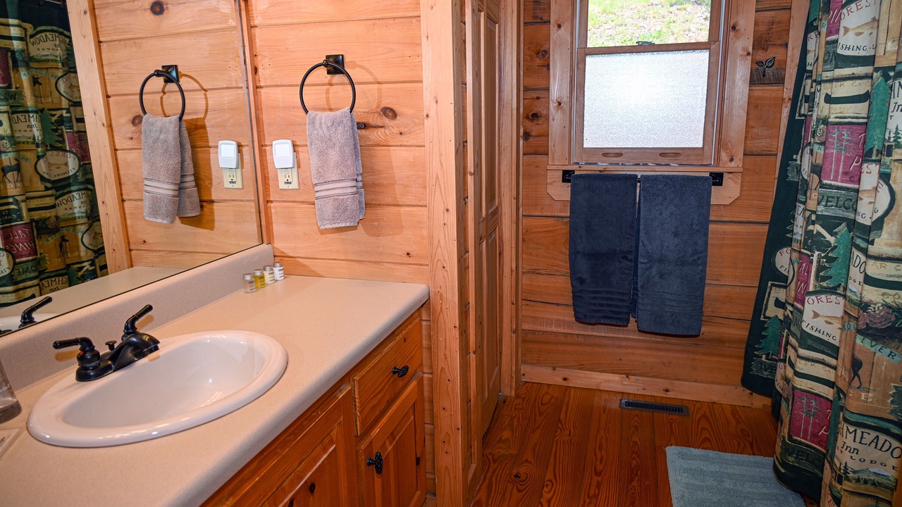 Photo of Bathroom in Murphy