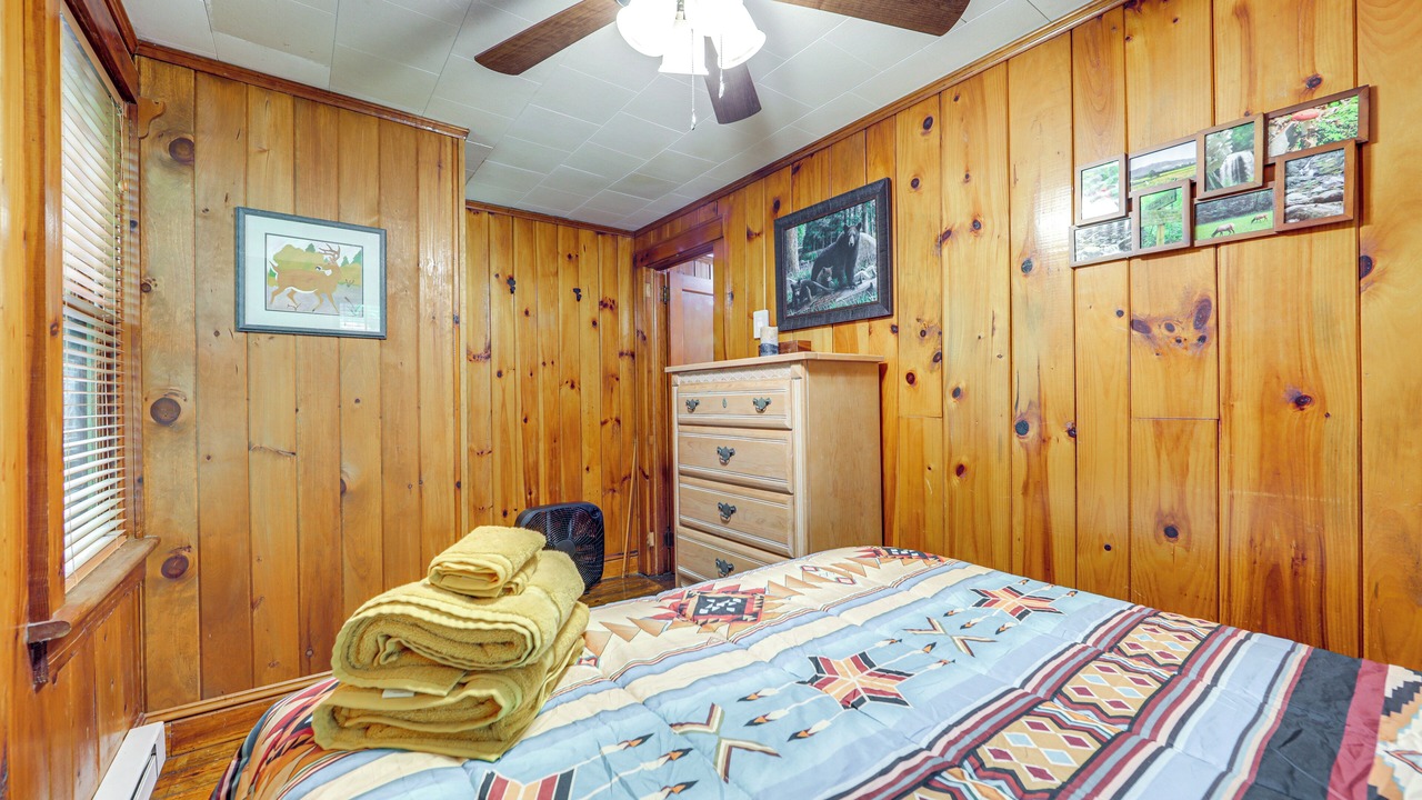 Photo of Bedroom in Maggie Valley