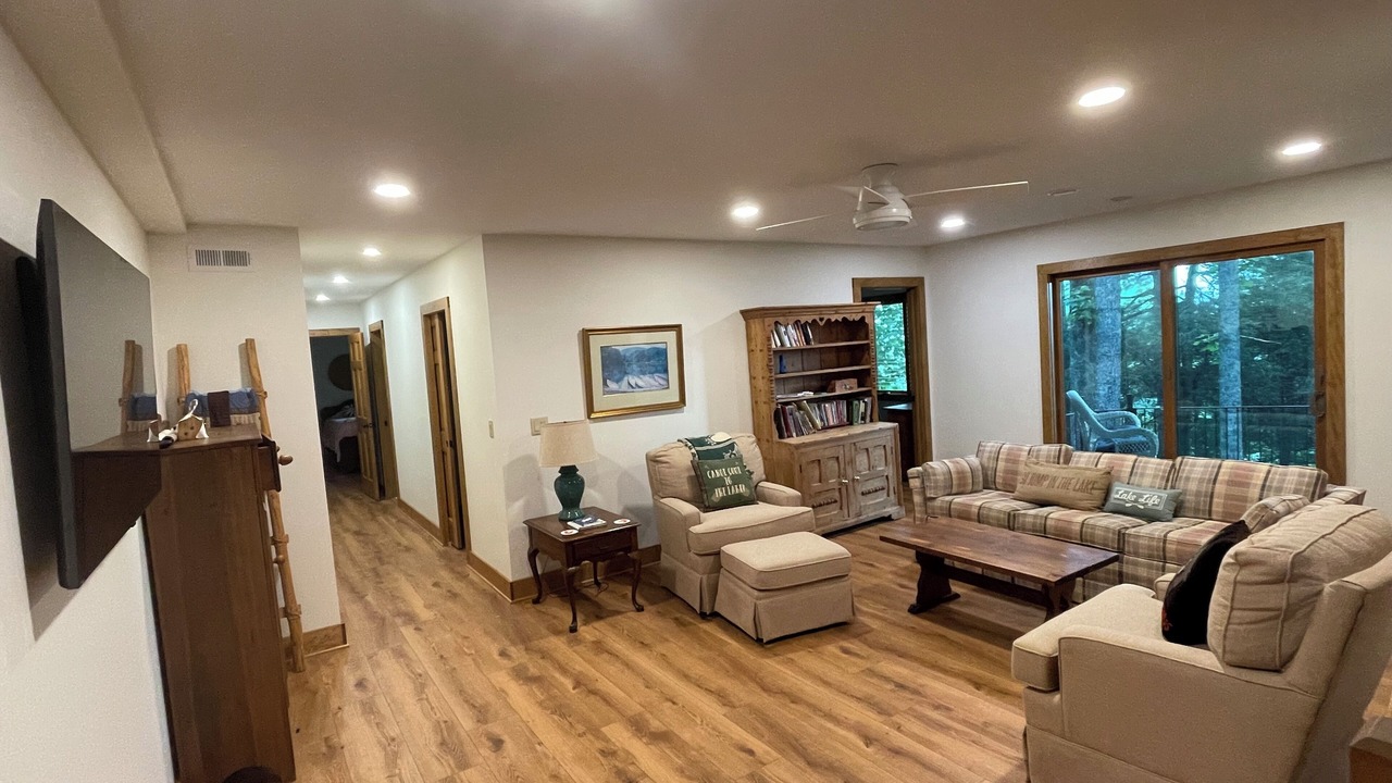Photo of Bedroom in Tuxedo