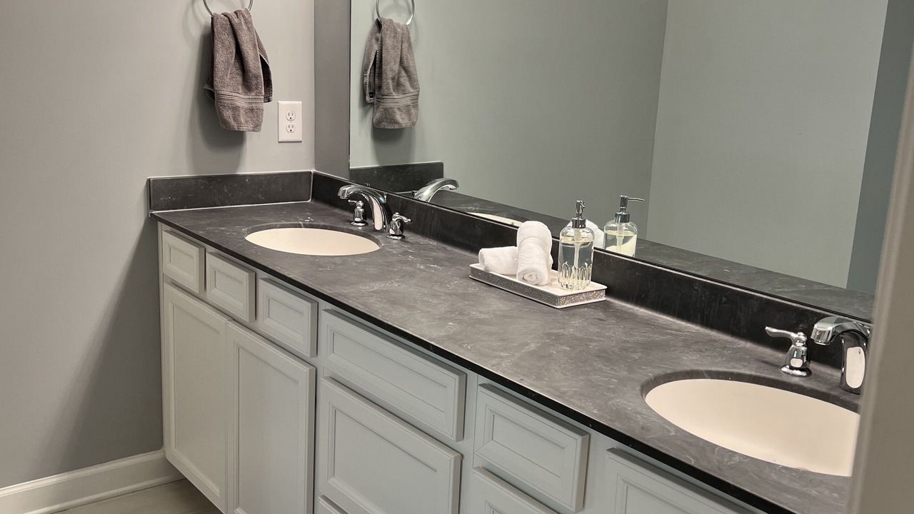 Photo of Bathroom in Eatons Crossing