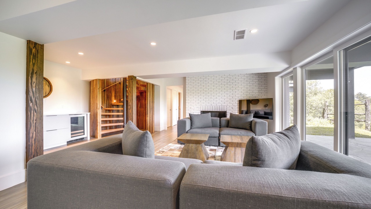 Photo of Livingroom in Cashiers