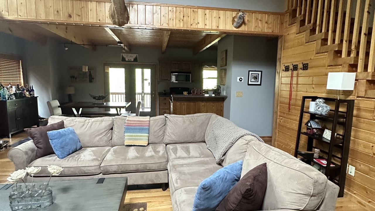 Photo of Livingroom in Piney Creek