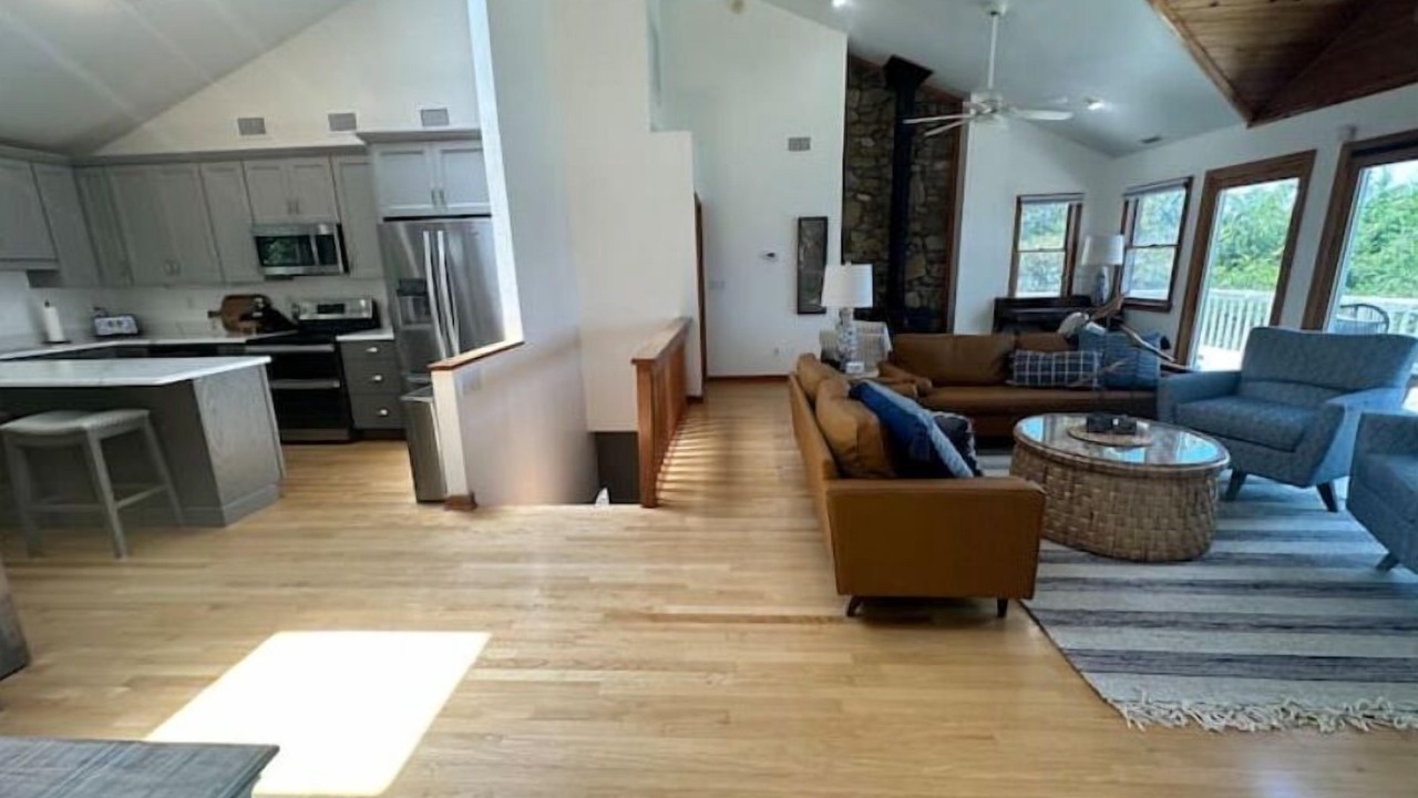 Photo of Livingroom in Colington Harbour