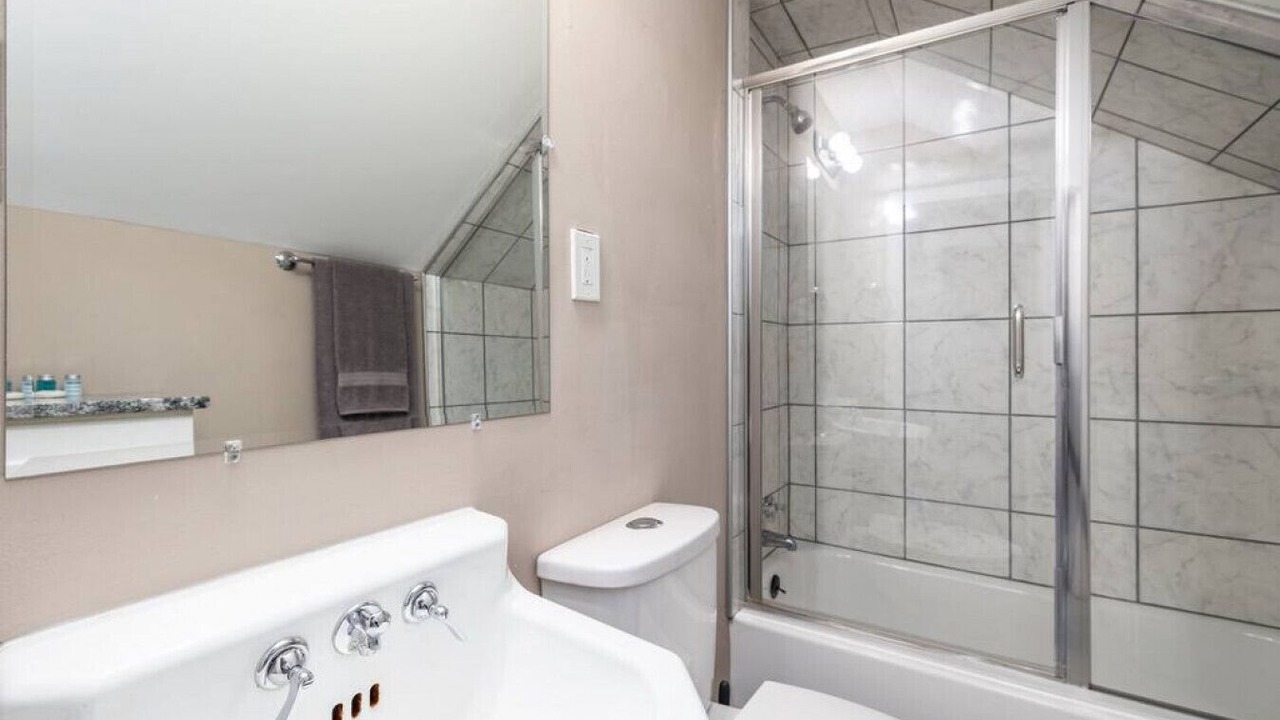 Photo of Bathroom in High Point
