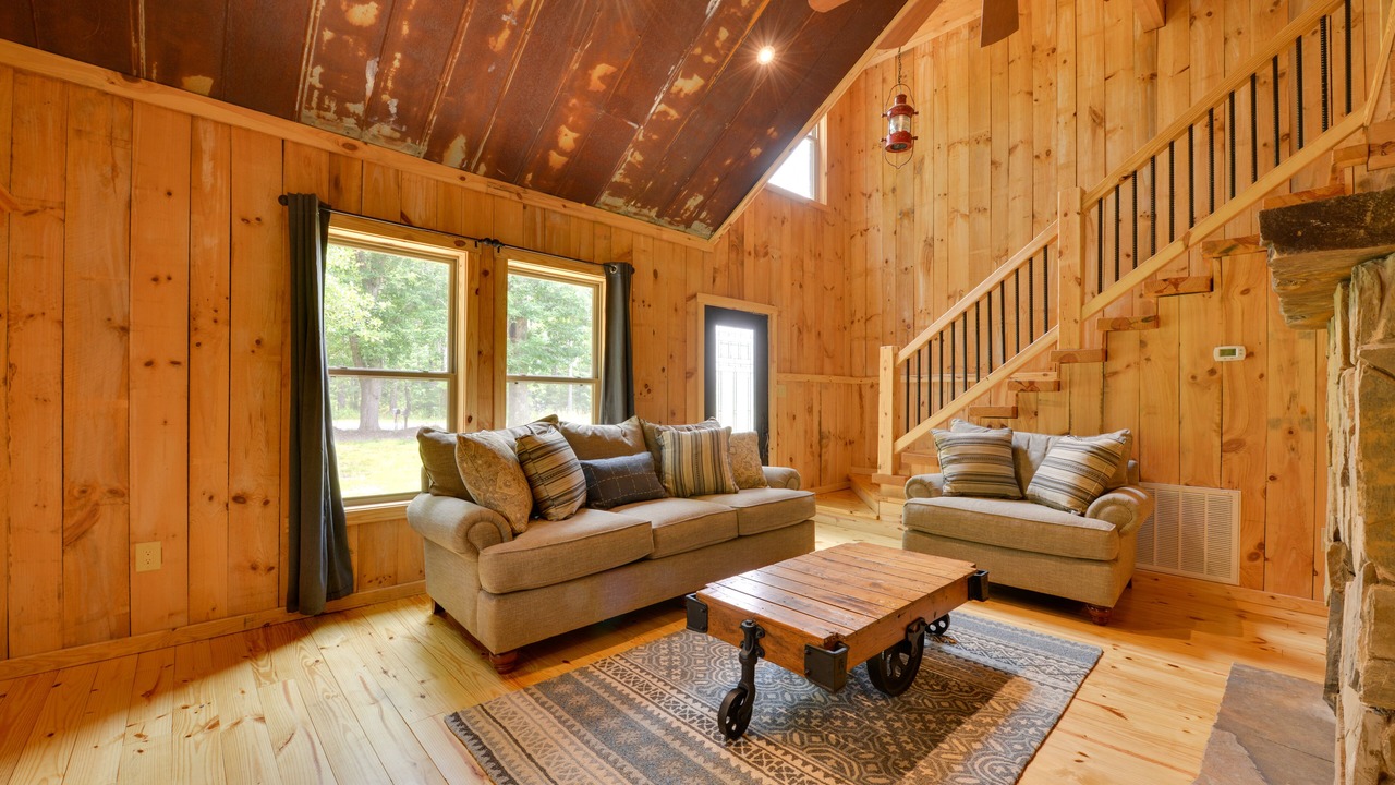 Photo of Livingroom in Olin