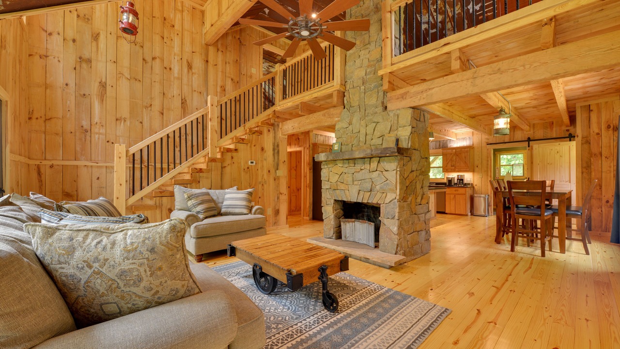 Photo of Livingroom in Olin