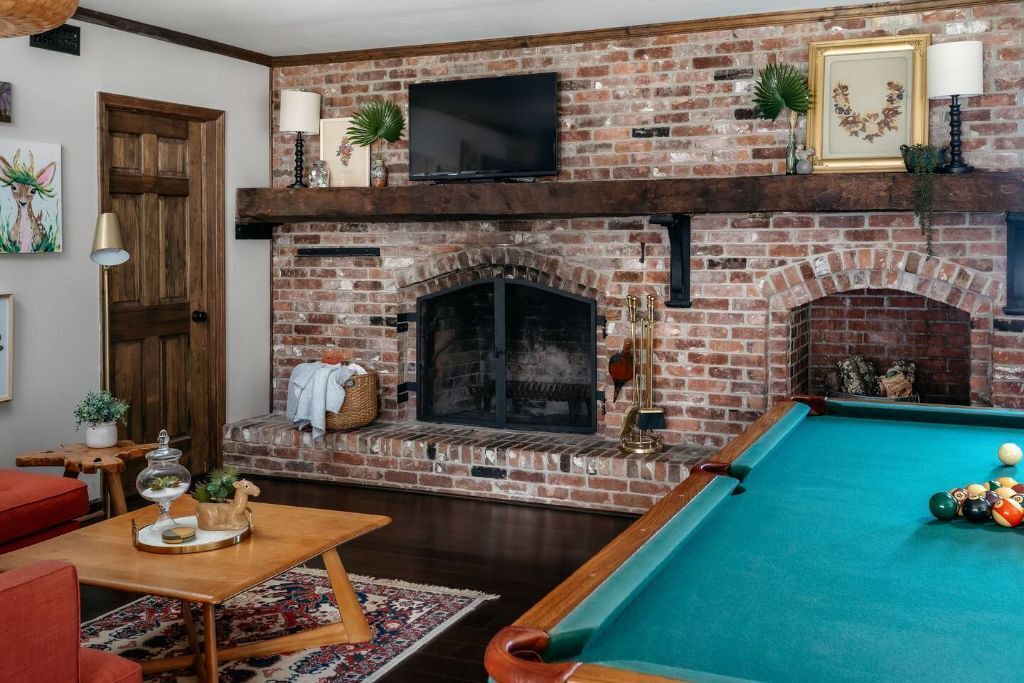 Photo of Livingroom in Bent Creek