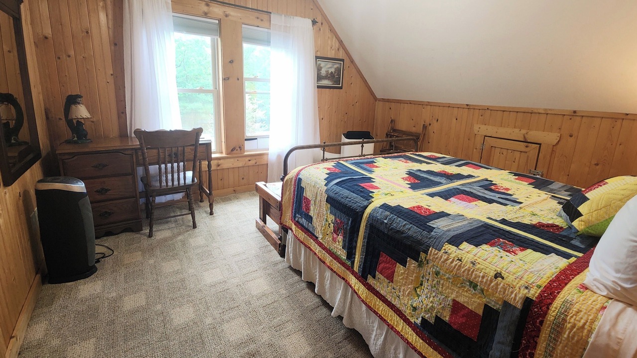 Photo of Bedroom in Sweetbriar Farms