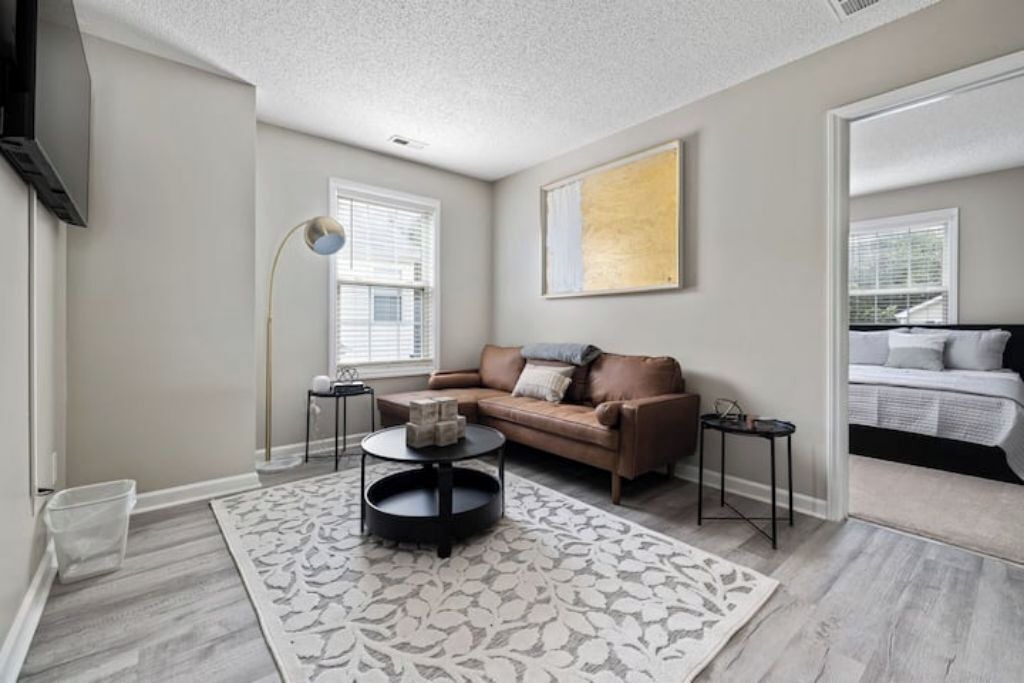 Photo of Livingroom in Northeast Raleigh