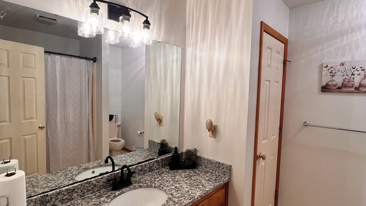Photo of Bathroom in Boger City