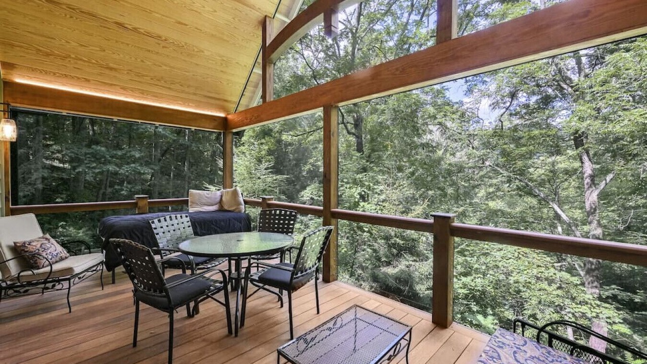 Photo of Outdoor in Weaverville