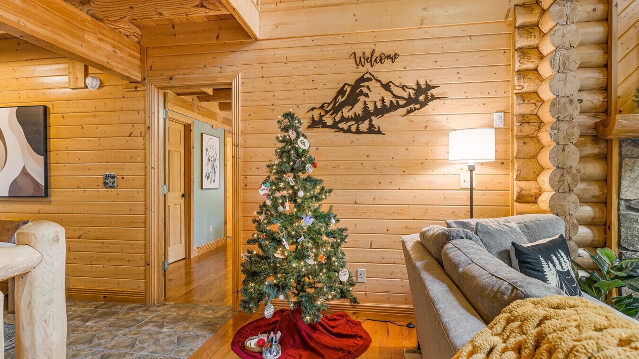 Photo of Livingroom in Bryson City