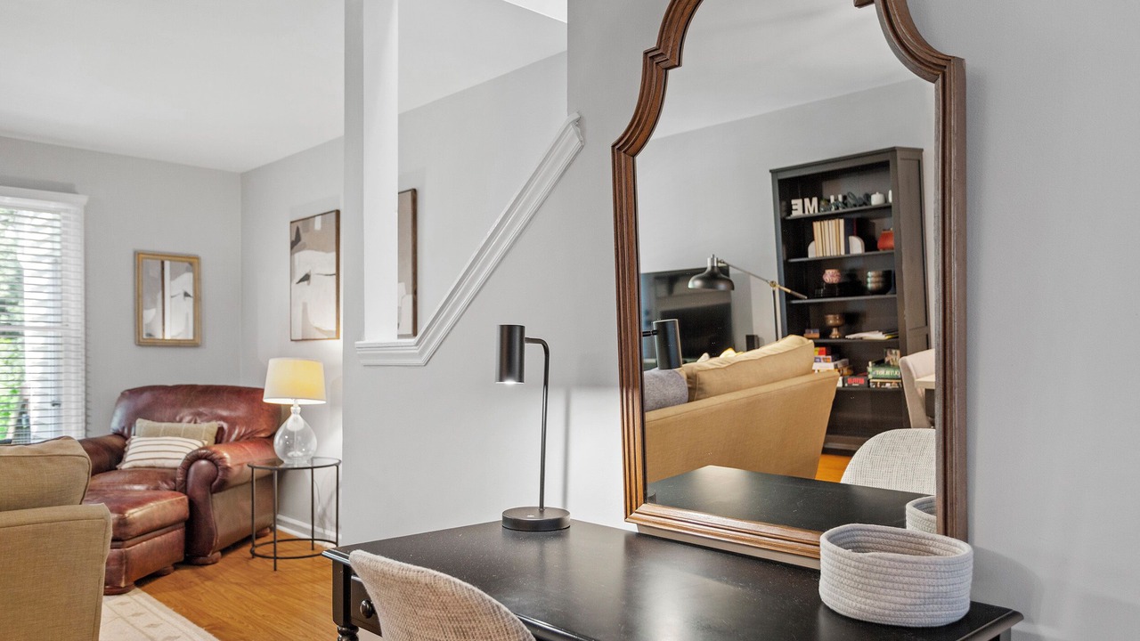 Photo of Livingroom in Northwest Raleigh