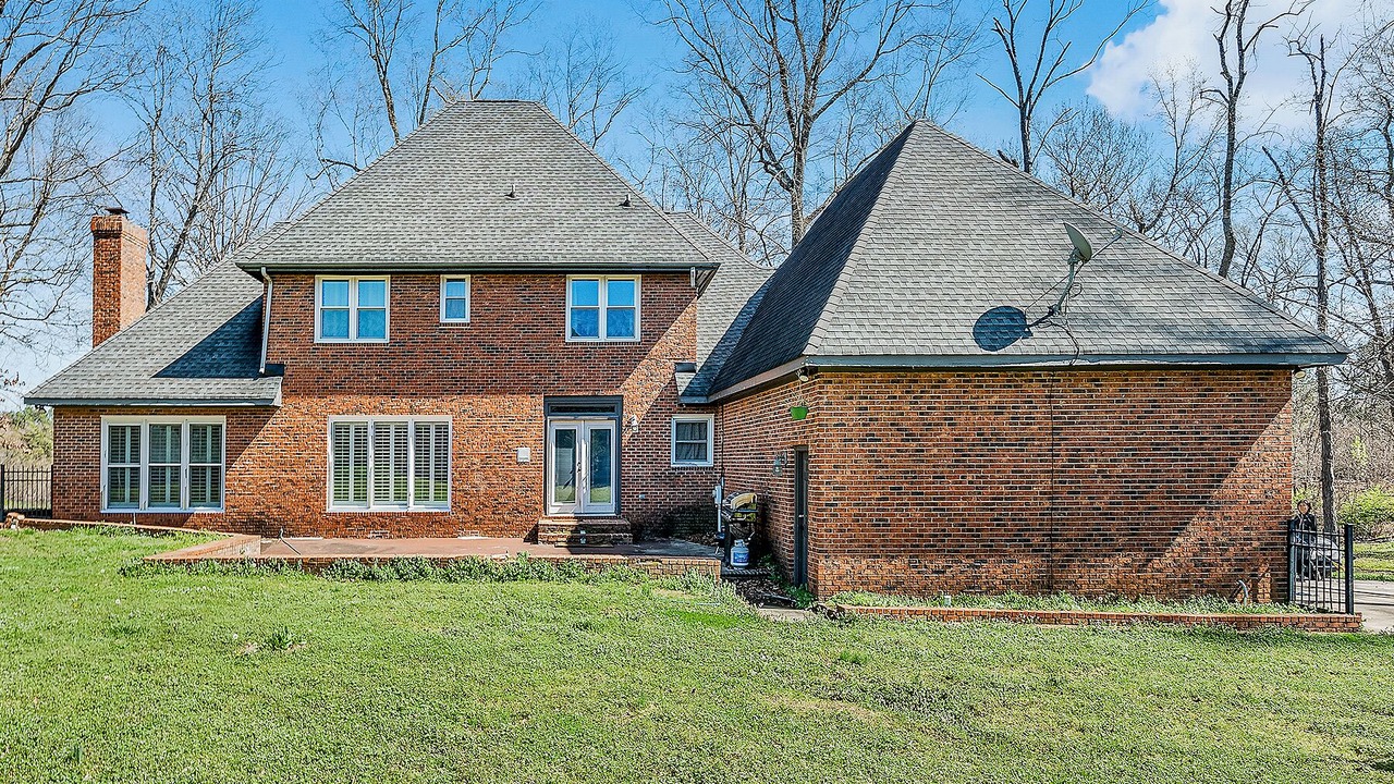 Photo of Outdoor in Steele Creek