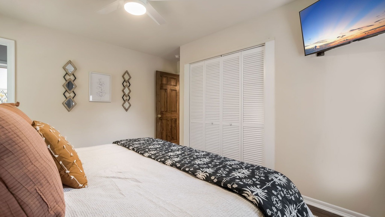 Photo of Bedroom in Elon