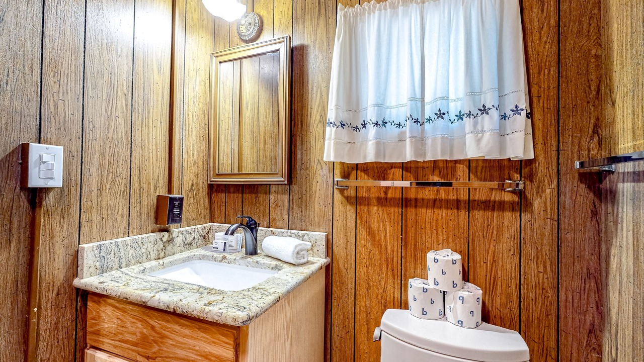 Photo of Bathroom in Lake Junaluska